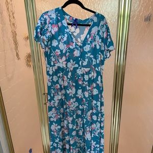 Seraphine size 10 maternity/nursing dress